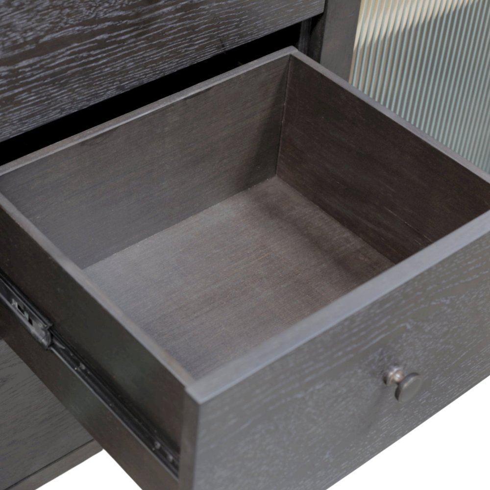 Oscar Sideboard. Picture 8