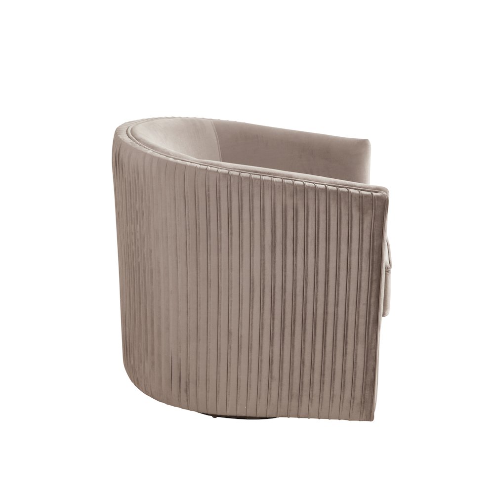 Maison Swivel Chair. Picture 5