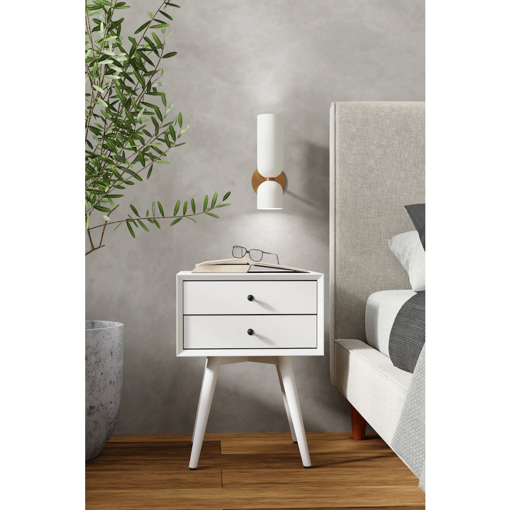 Flynn Small Nightstand, White. Picture 2