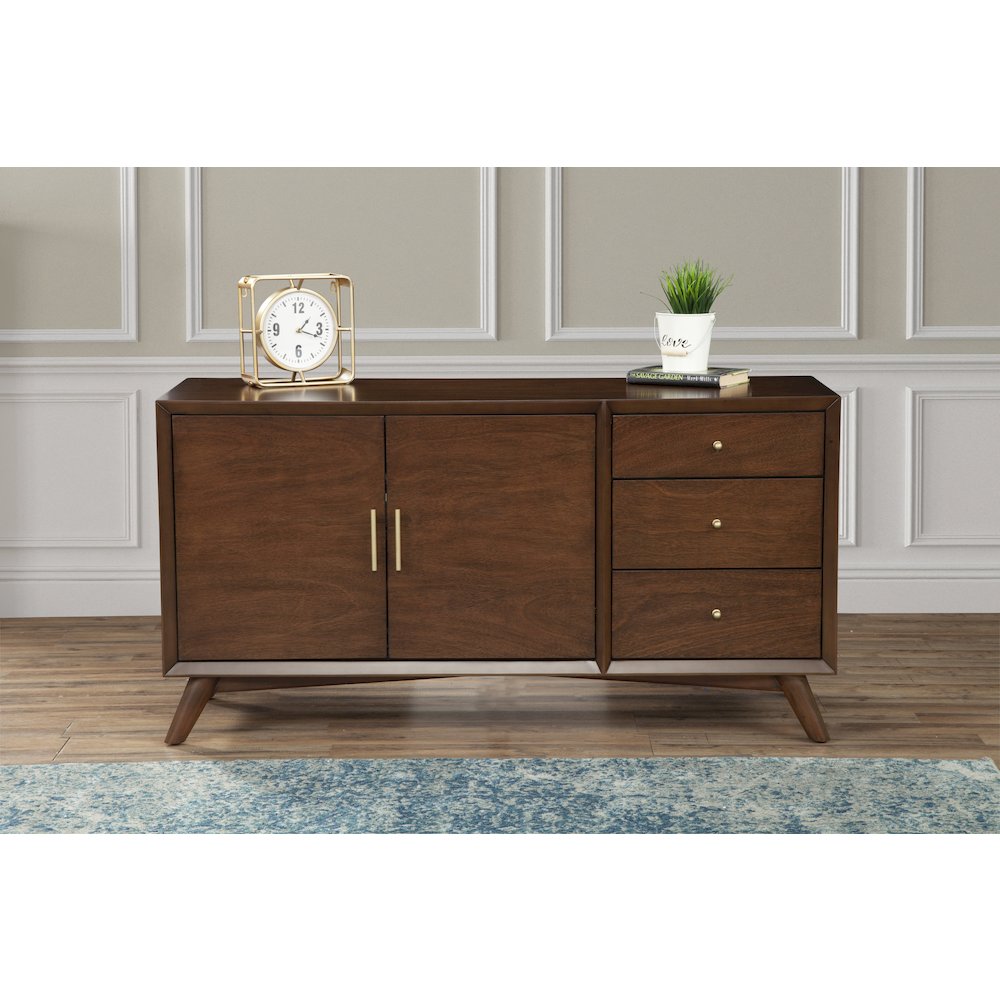 Flynn Sideboard, Walnut. Picture 3