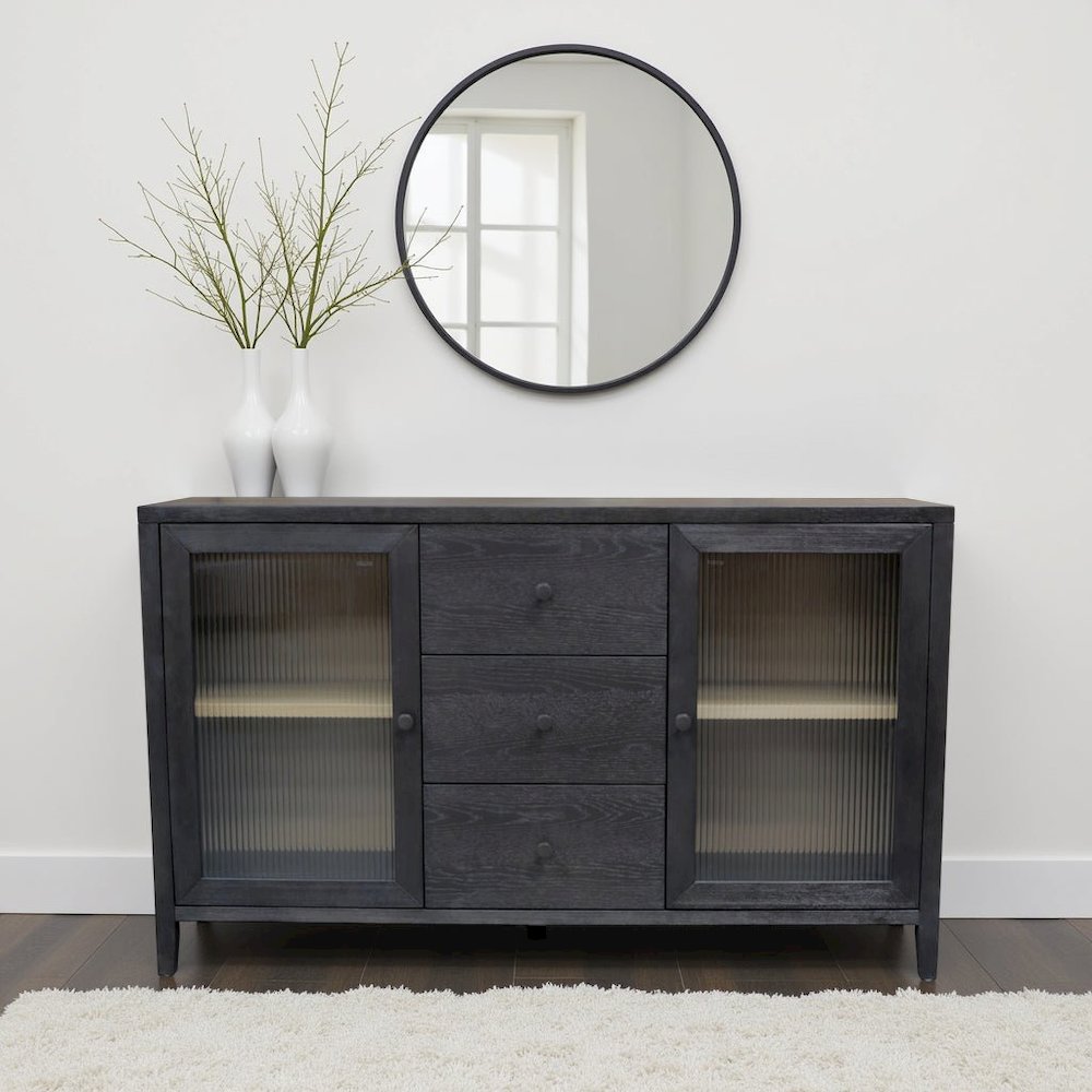 Oscar Sideboard. Picture 2