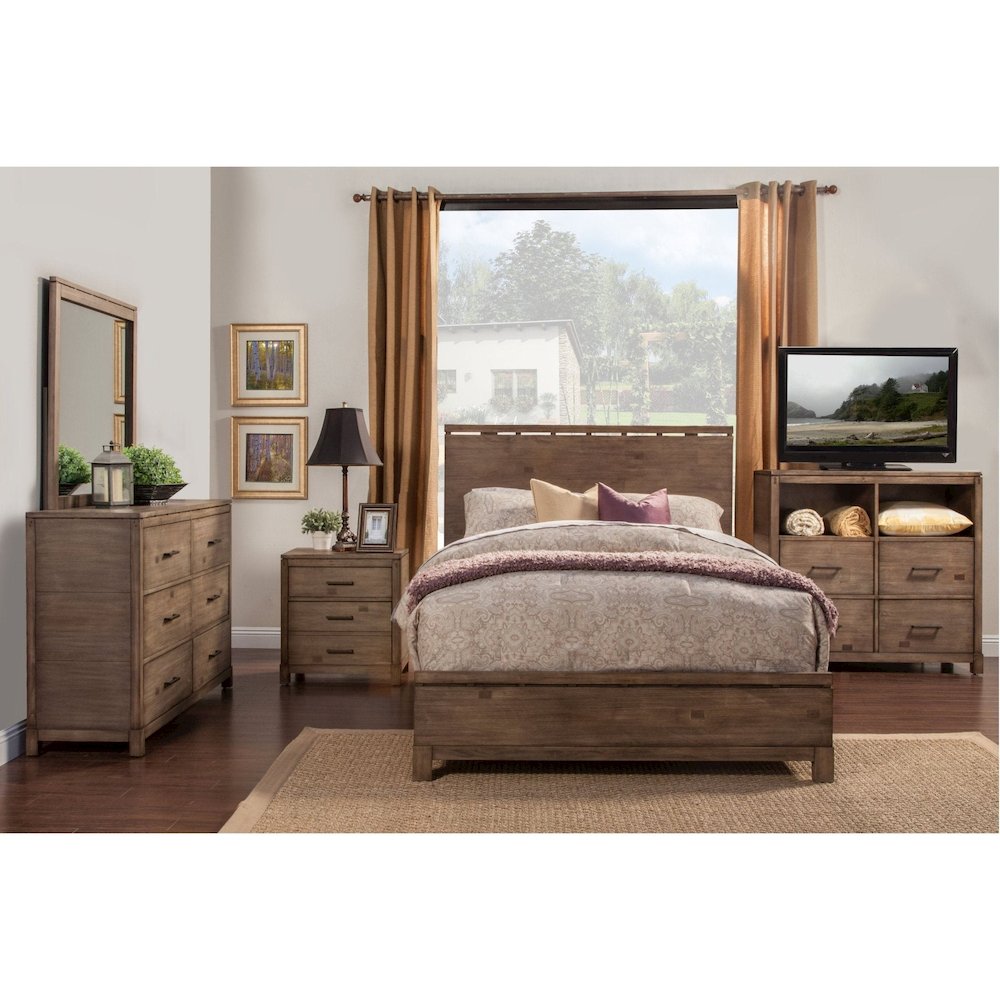 Sydney 4 Drawer TV Media Chest, Weathered Grey. Picture 4