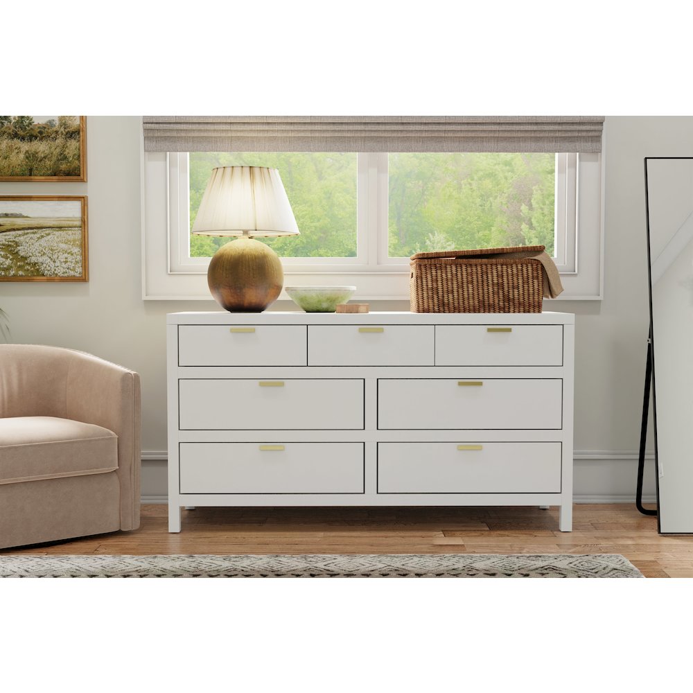 Carmel 7 Drawer Dresser, White. Picture 3