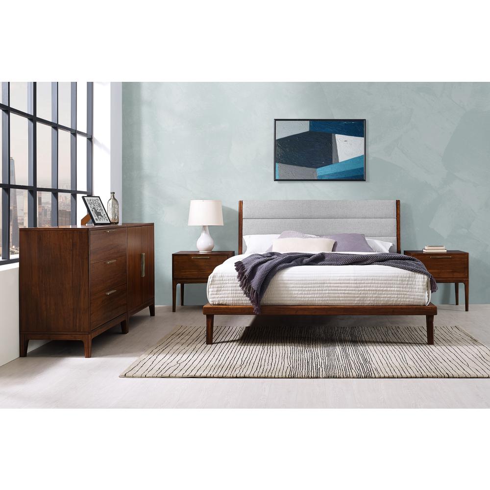 Mercury Upholstered Queen Platform Bed, Exotic. Picture 6