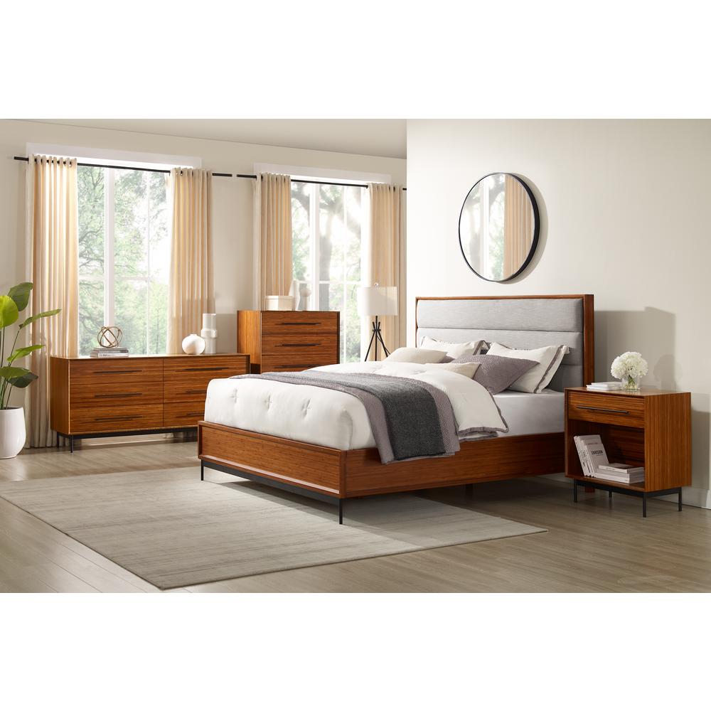 Taylor Queen Bed, Amber. Picture 7