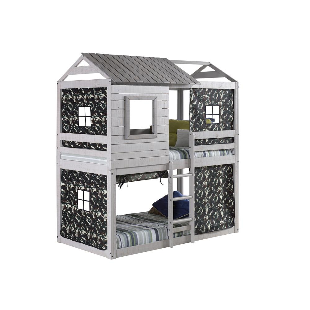 Deer Blind Bunk Loft W/Camo Tent. Picture 1