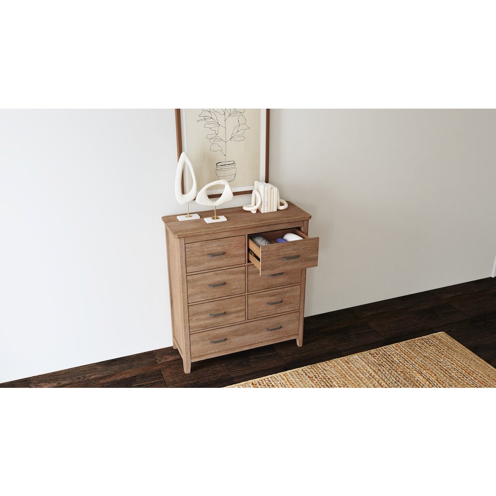 Geo Heights Chest, Butterscotch. Picture 9