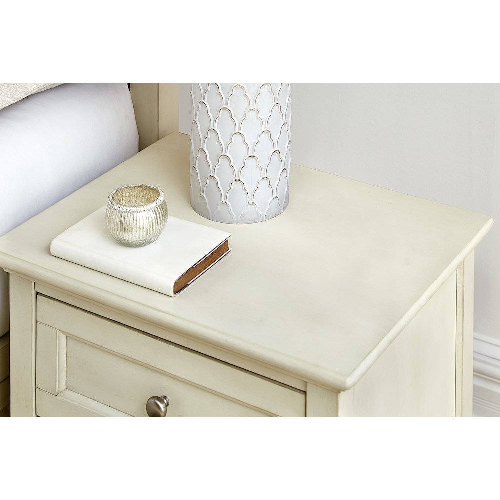 Northlake Nightstand, White Linen. Picture 2