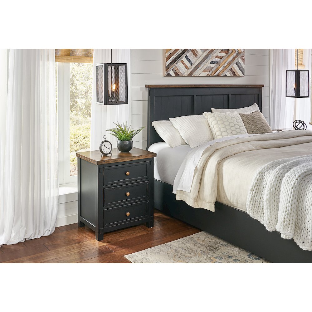 Stormy Ridge Nightstand, Chicory / Black. Picture 6