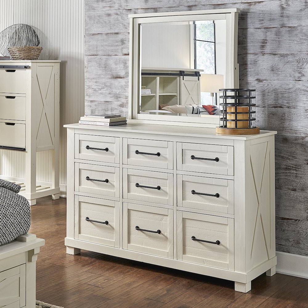 Sun Valley 9-Drawer Dresser, White Finish. Picture 2