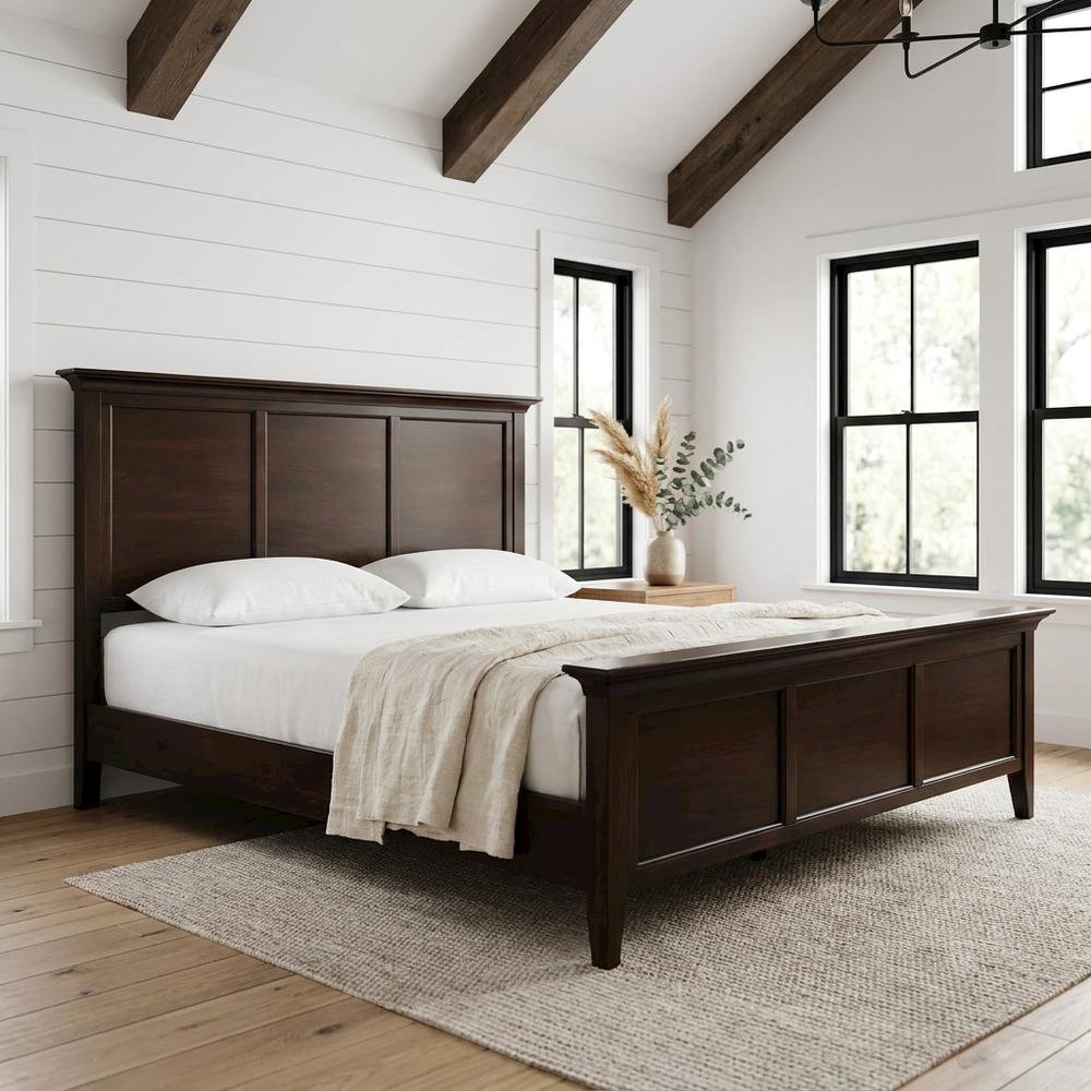 Cherry Brown Finish Platform Bed with Solid Mahogany in Transitional Style. Picture 3