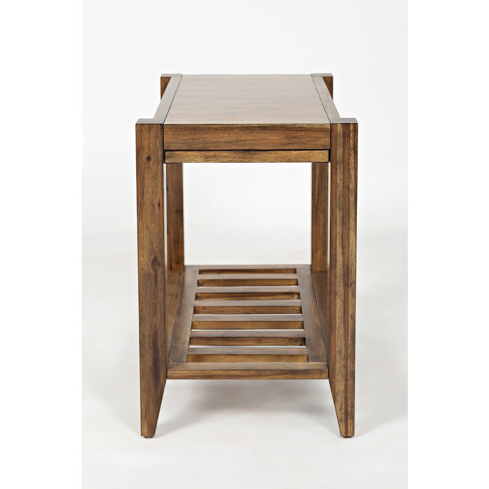 Beacon Street Modern Essential Solid Wood Chairside End Table. Picture 1