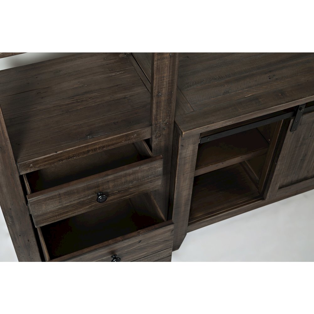 Rustic Reclaimed Pine Farmhouse Entertainment Center with 60'' TV Console. Picture 5