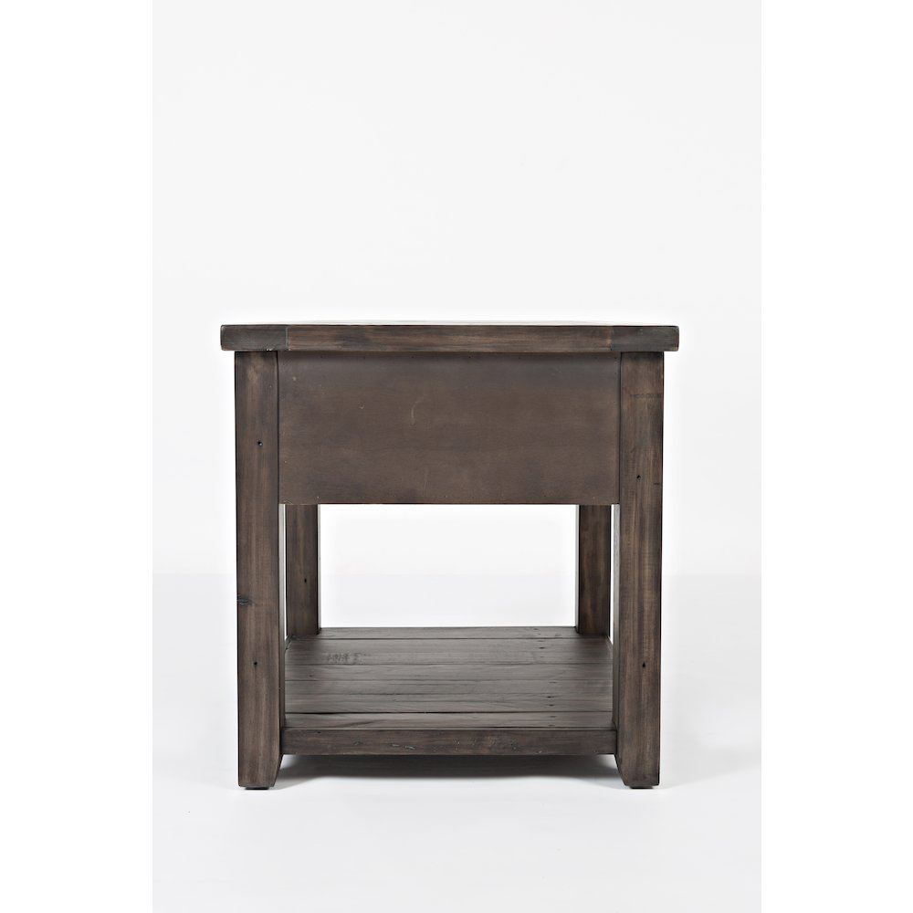 Madison County Rustic Reclaimed Pine Farmhouse End Table. Picture 8