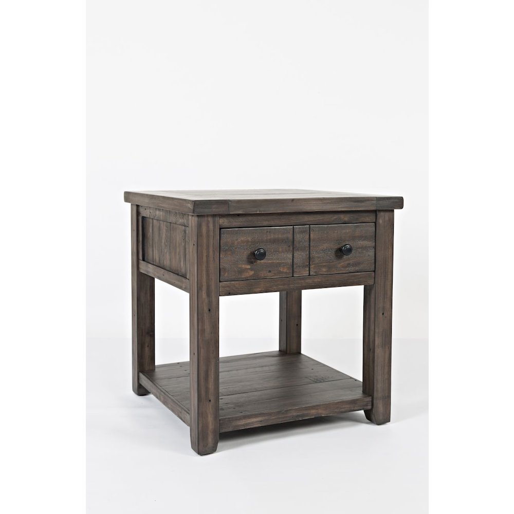 Madison County Rustic Reclaimed Pine Farmhouse End Table. Picture 3