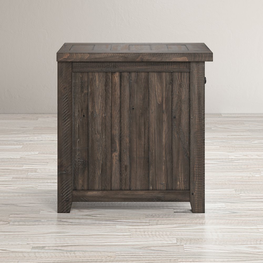 Madison County Rustic Reclaimed Pine Farmhouse Chairside Table. Picture 13