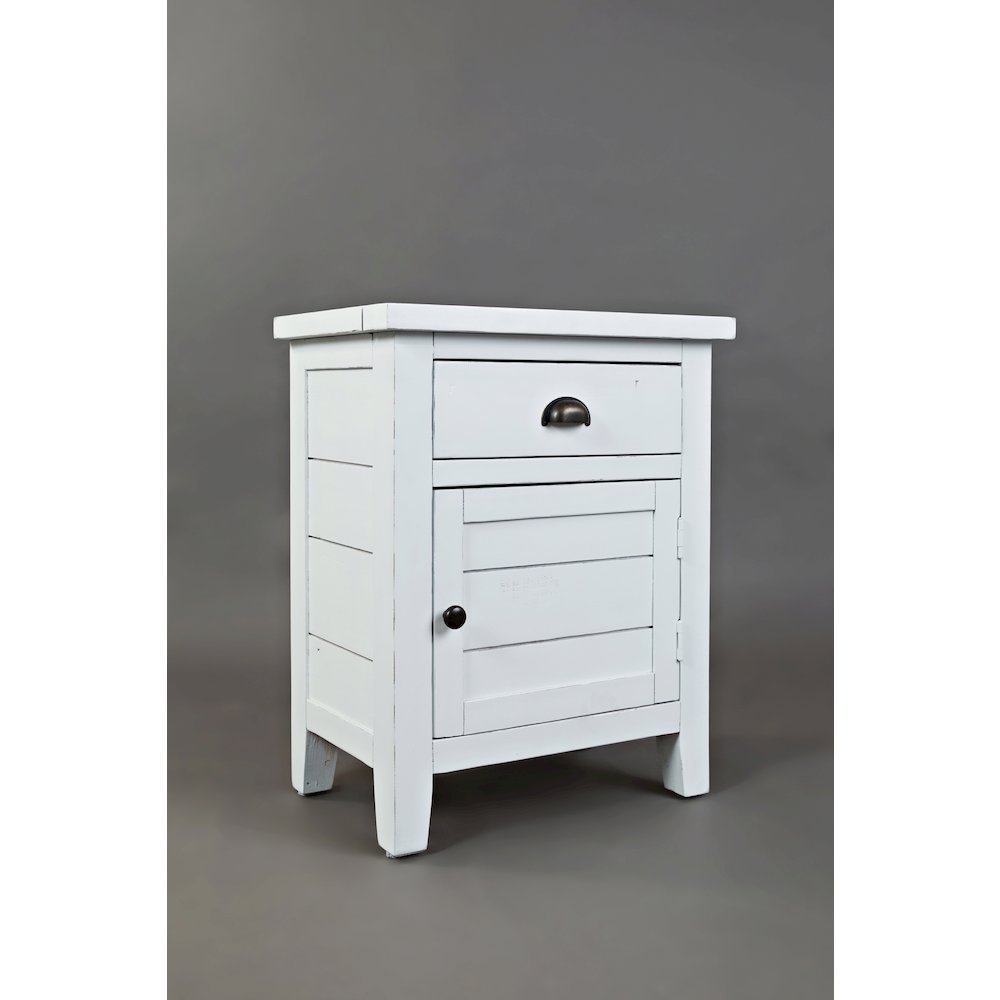 Artisan's Craft Rustic Farmhouse Distressed Solid Wood Accent Table. Picture 3