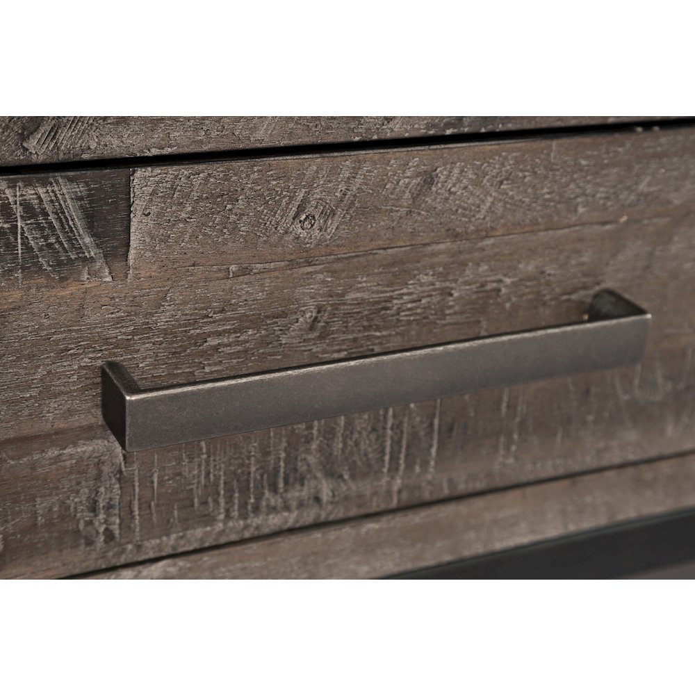 East Hampton Distressed 48" Solid Wood Coffee Table. Picture 4