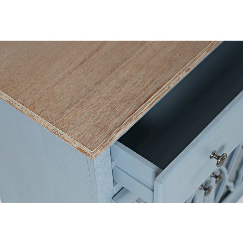Aurora Hills Country Wire-Brushed 6 Door Accent Chest. Picture 4