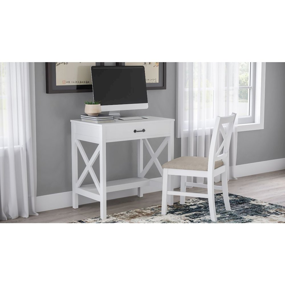 Hobson USB Charging Desk and Chair Set. Picture 2