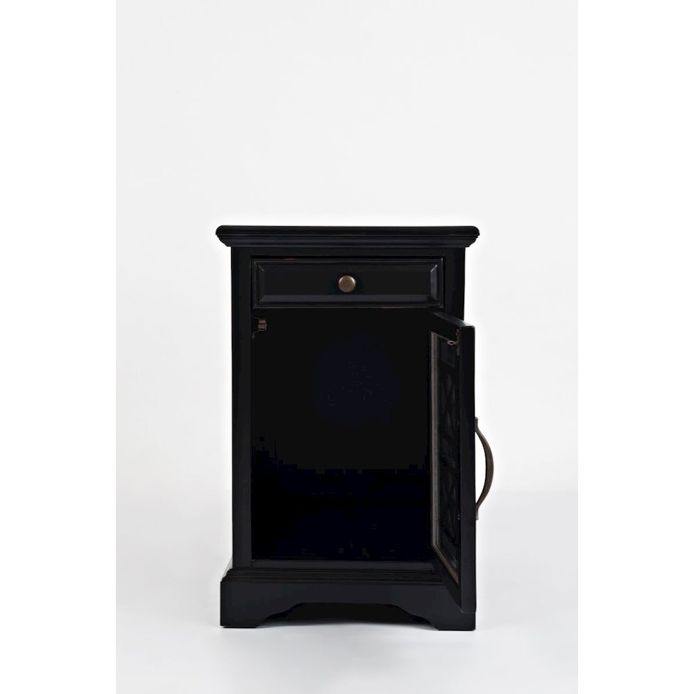 Craftsman USB Charging Chairside End Table. Picture 10