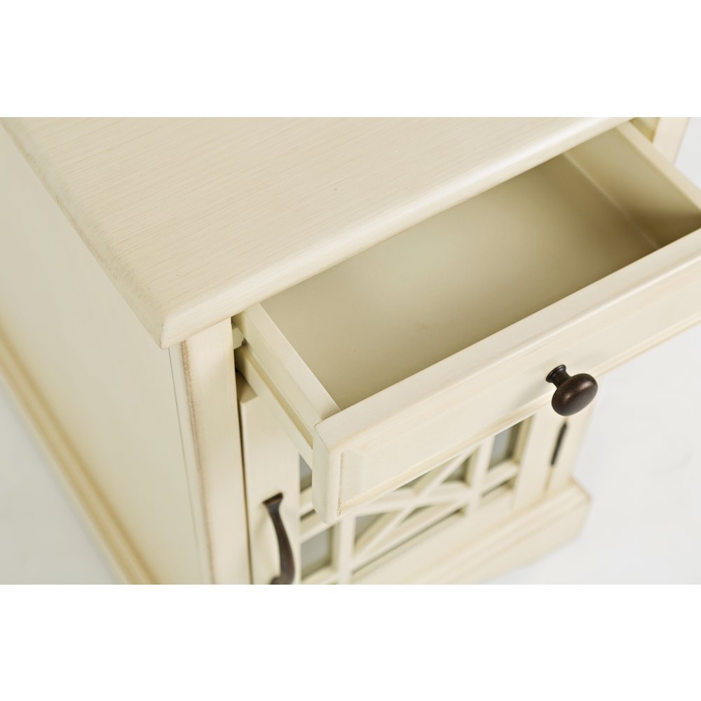 Craftsman USB Charging Chairside End Table. Picture 5