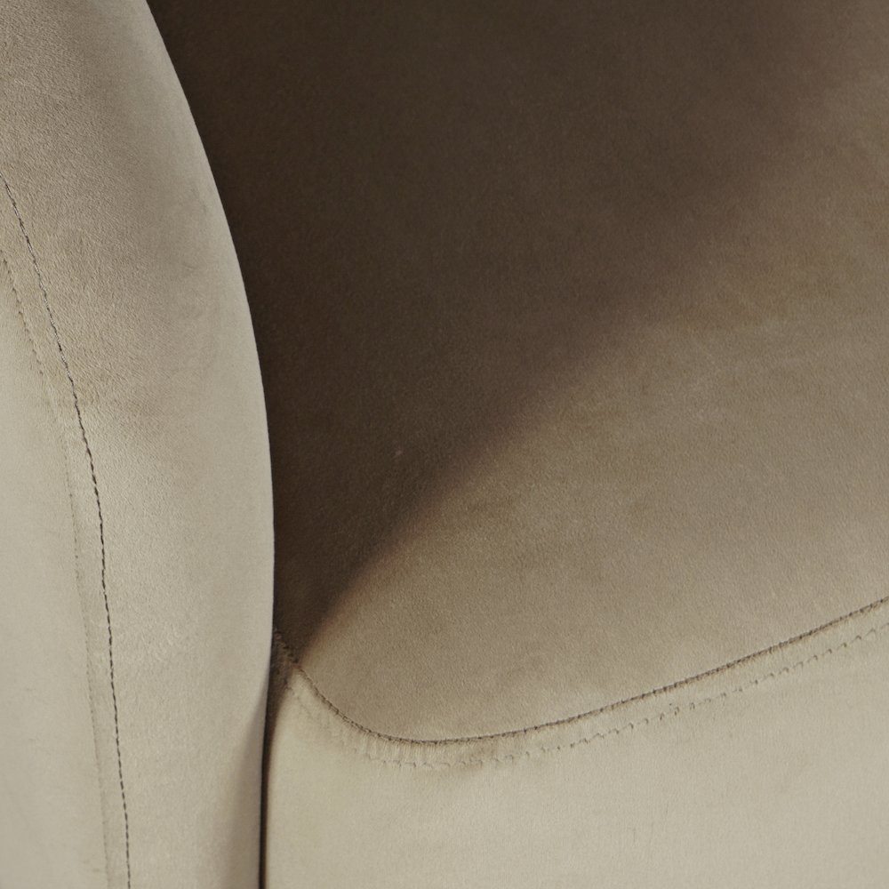 Mid-Century Modern Upholstered Split-Back Curved Sculpture Swivel Accent Chair. Picture 3