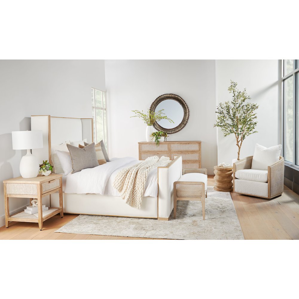 Stitch & Hand - Dining & Bedroom Transitional Tailor Shelter Cal King Bed. Picture 20