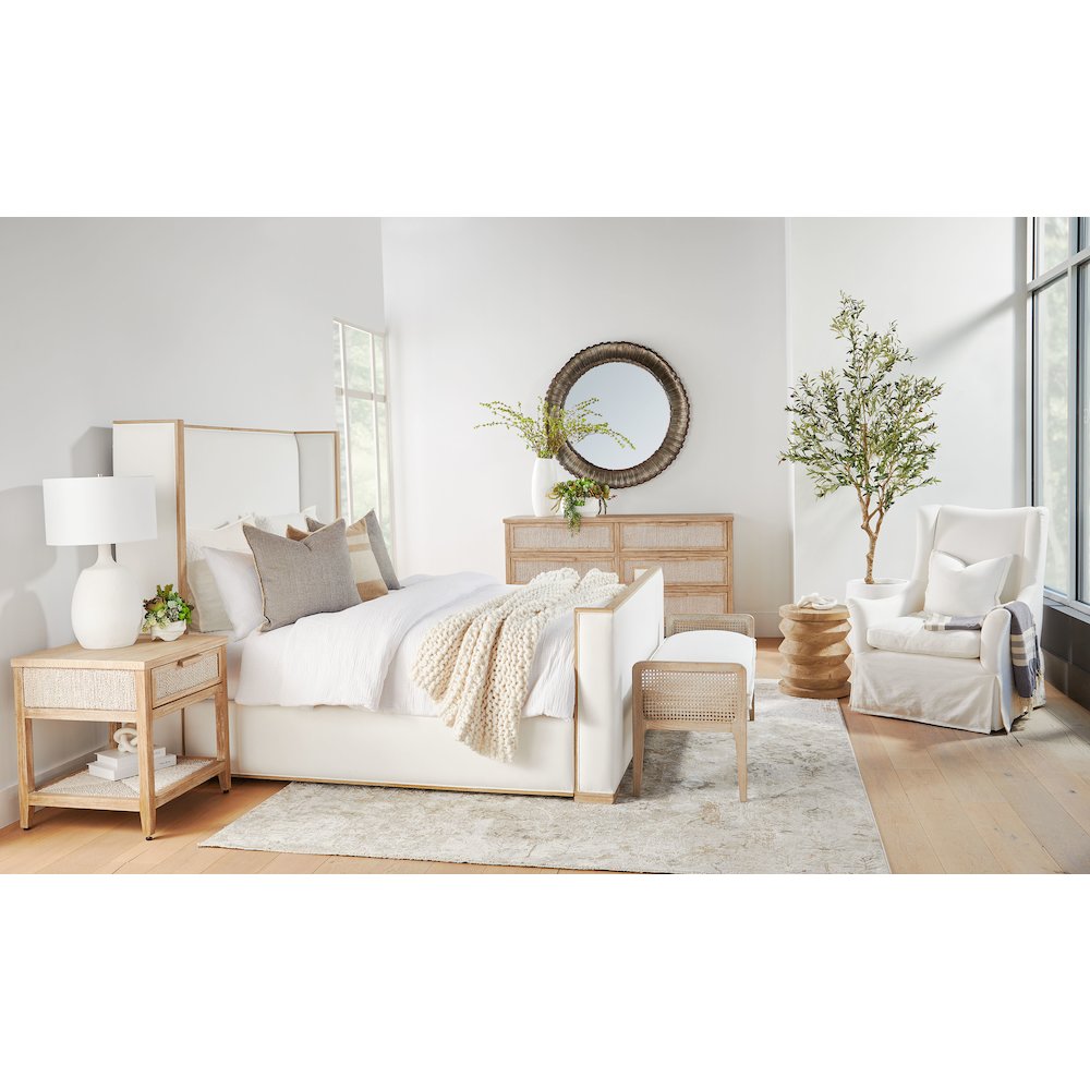 Stitch & Hand - Dining & Bedroom Transitional Tailor Shelter Cal King Bed. Picture 21
