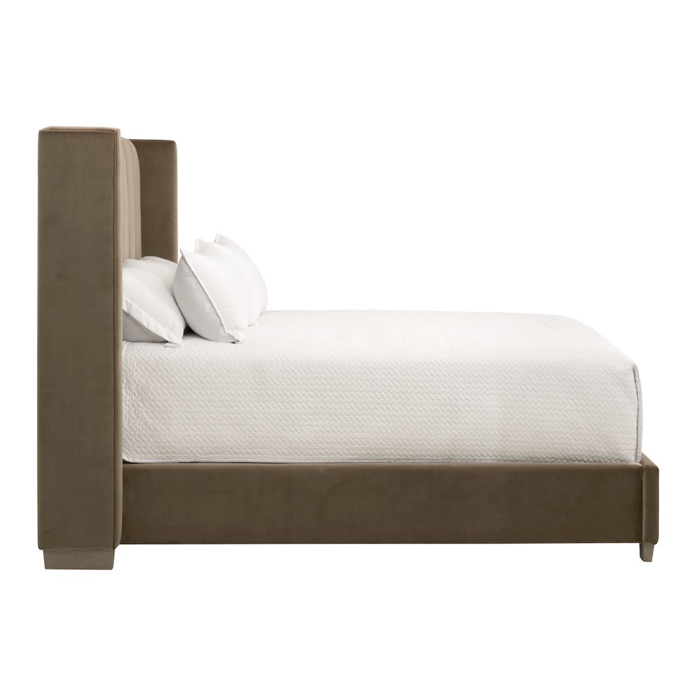 Stitch & Hand - Dining & Bedroom Transitional Chandler Standard King Bed. Picture 3
