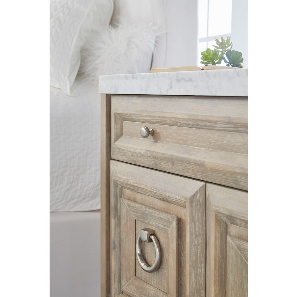 Traditions Transitional Azure Carrera Media Chest. Picture 11