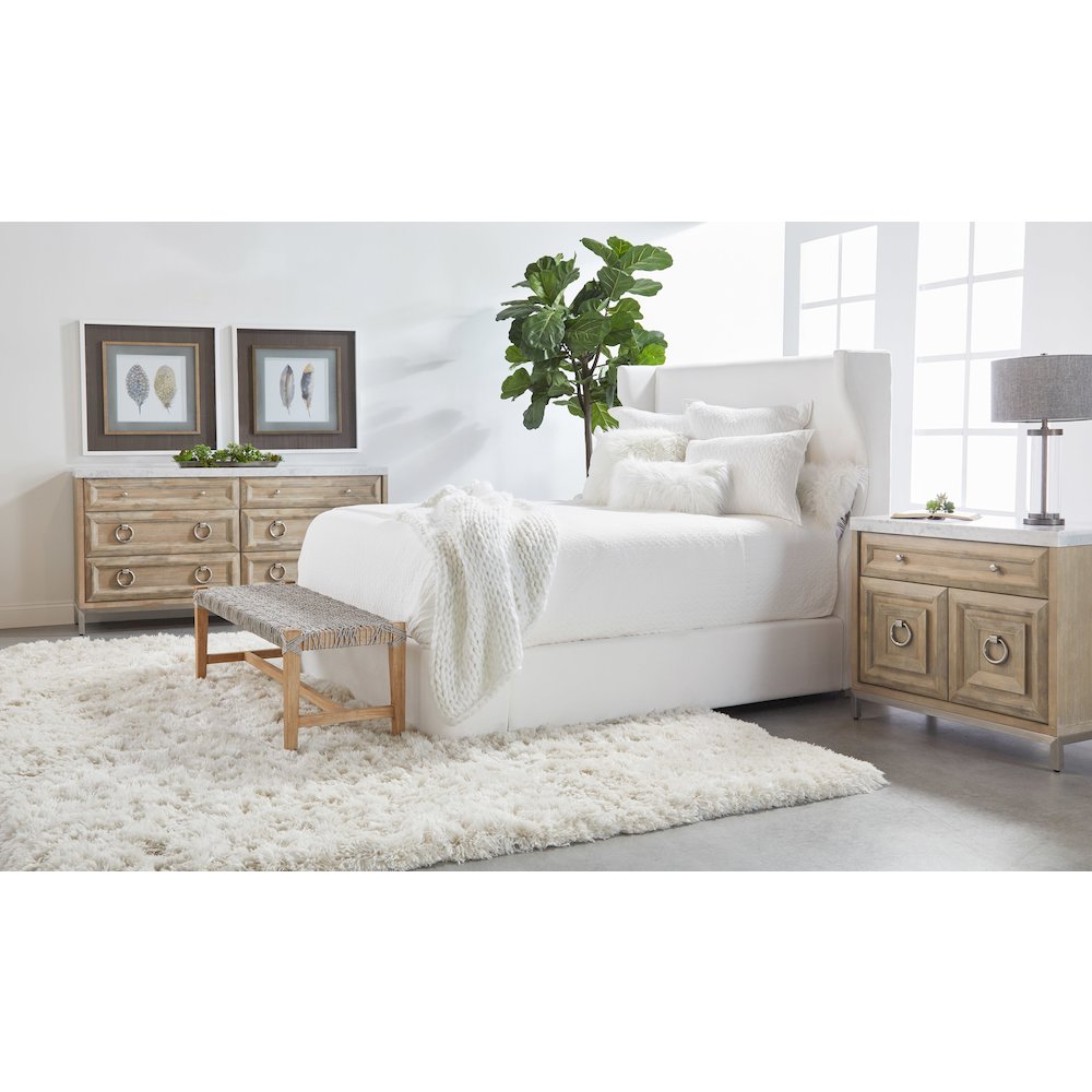 Traditions Transitional Azure Carrera Media Chest. Picture 12