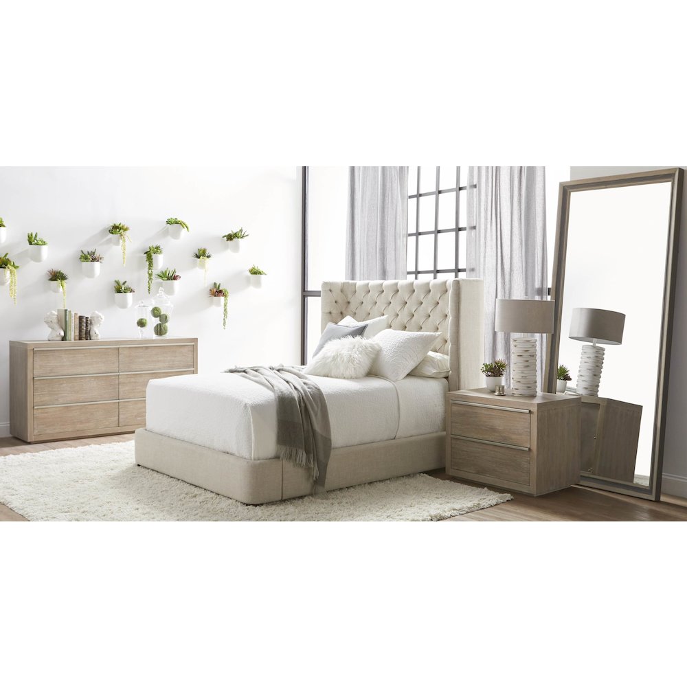 Bella Antique Transitional Caden Mirror. Picture 6