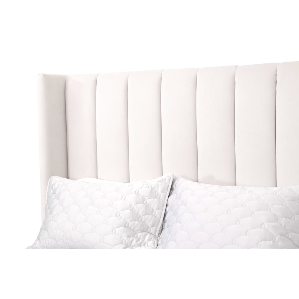 Stitch & Hand - Dining & Bedroom Transitional Chandler Queen Bed. Picture 6
