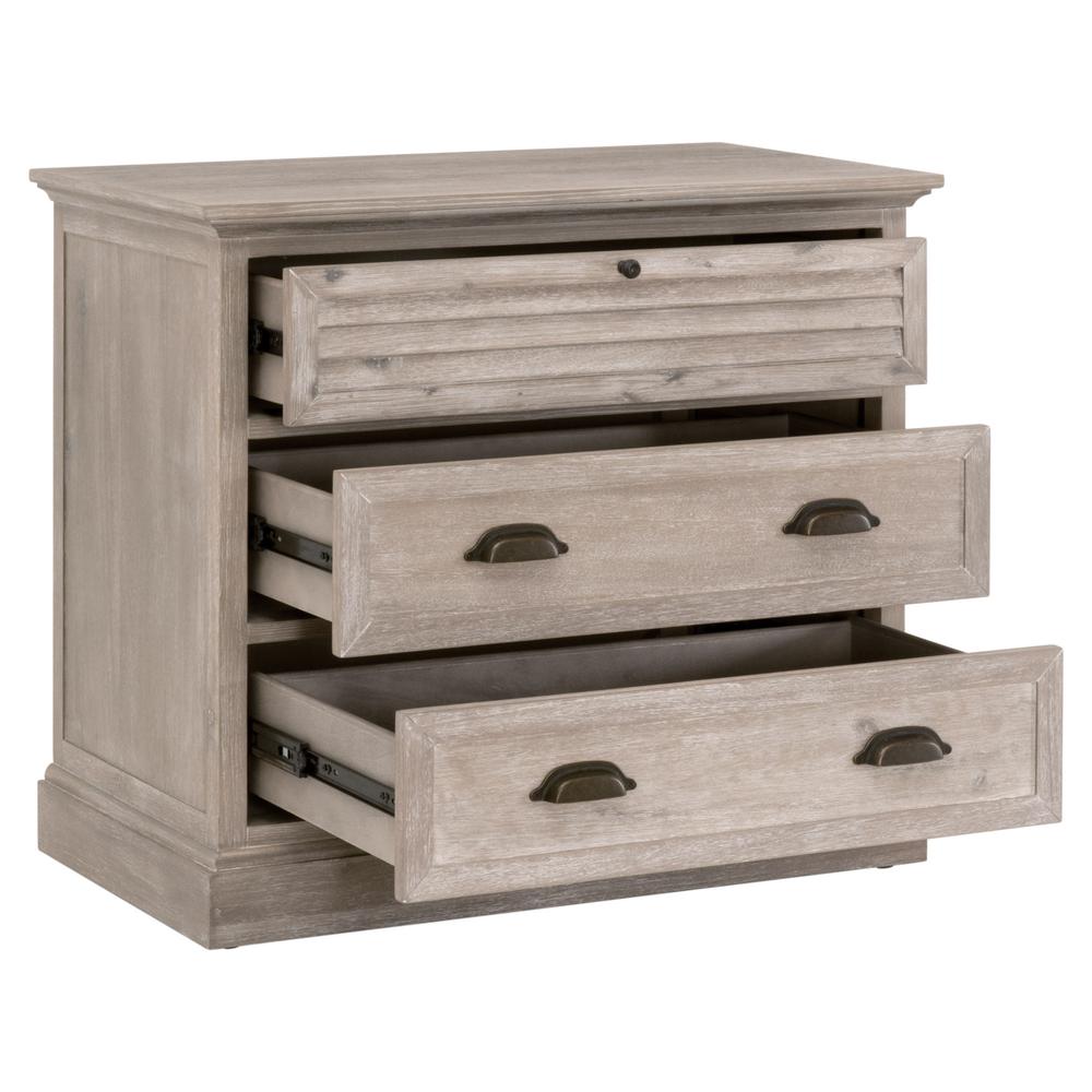 Traditions Eden 3-Drawer Nightstand. Picture 4