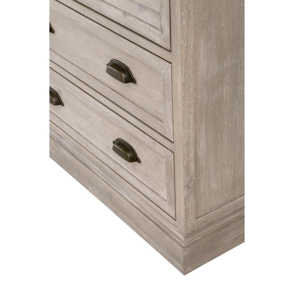 Traditions Eden 3-Drawer Nightstand. Picture 6
