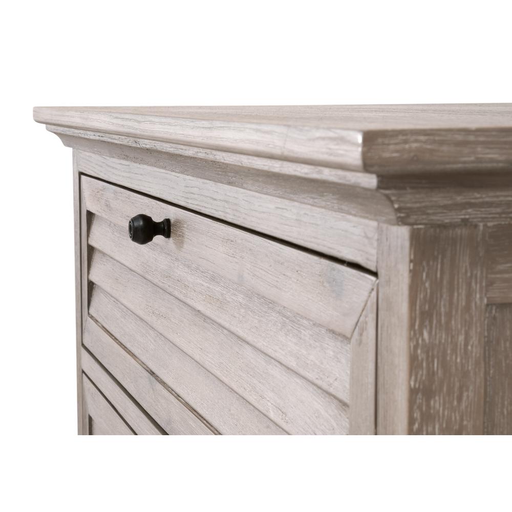Traditions Eden 3-Drawer Nightstand. Picture 7