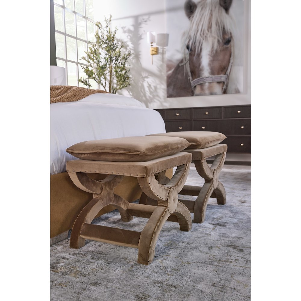 Essentials Transitional Gaston Ottoman. Picture 7