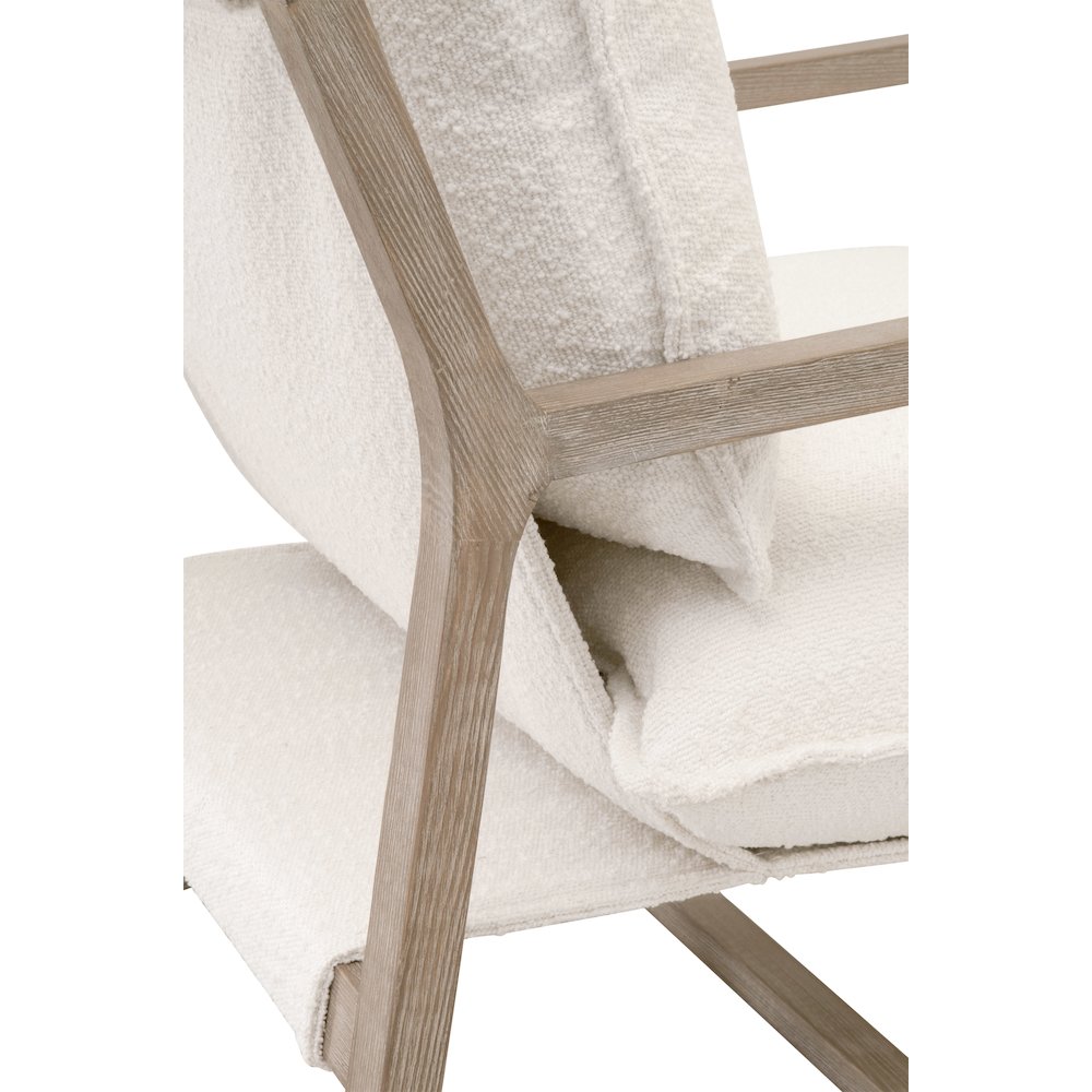 Stitch & Hand - Dining & Bedroom Transitional Hamlin Club Chair. Picture 6