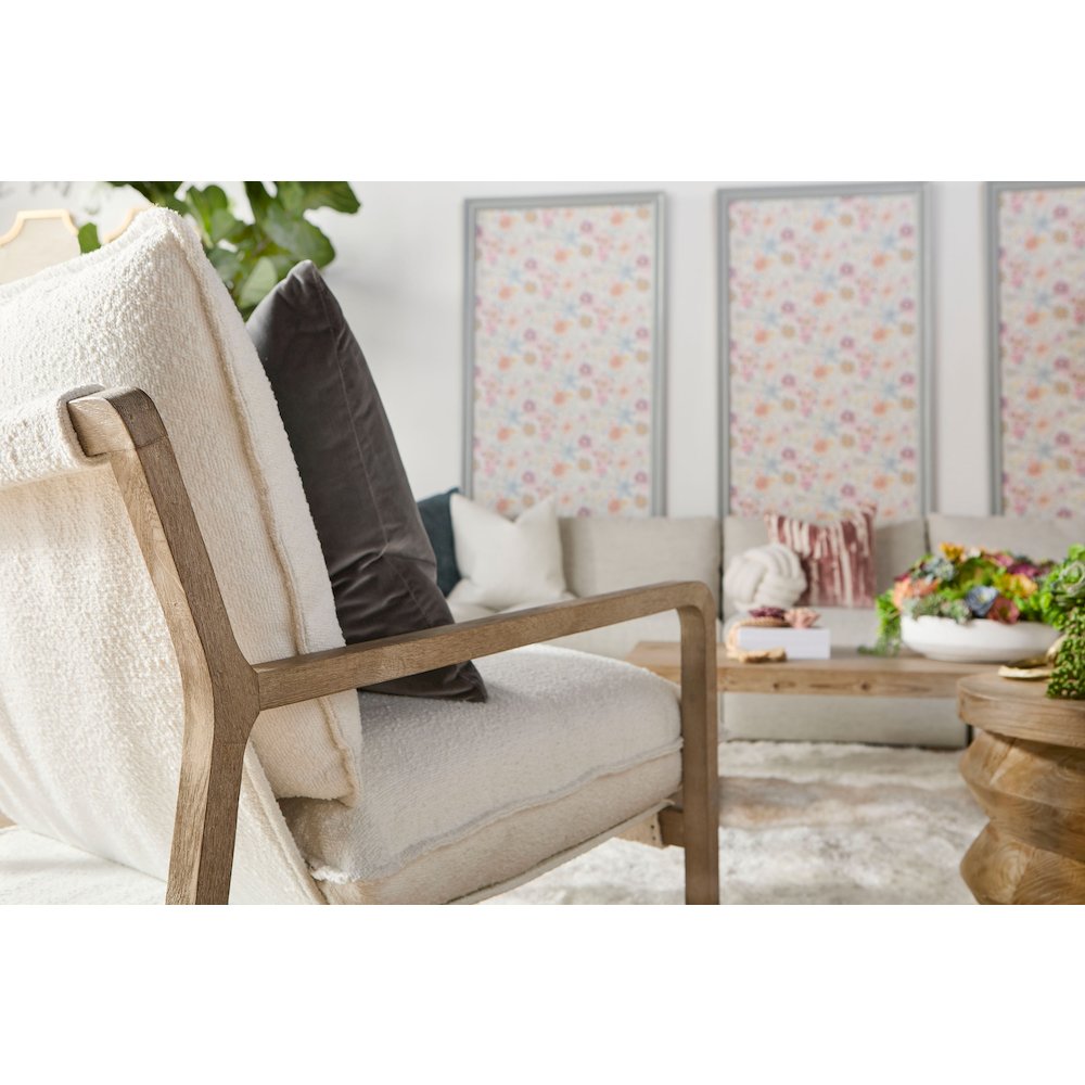 Stitch & Hand - Dining & Bedroom Transitional Hamlin Club Chair. Picture 11