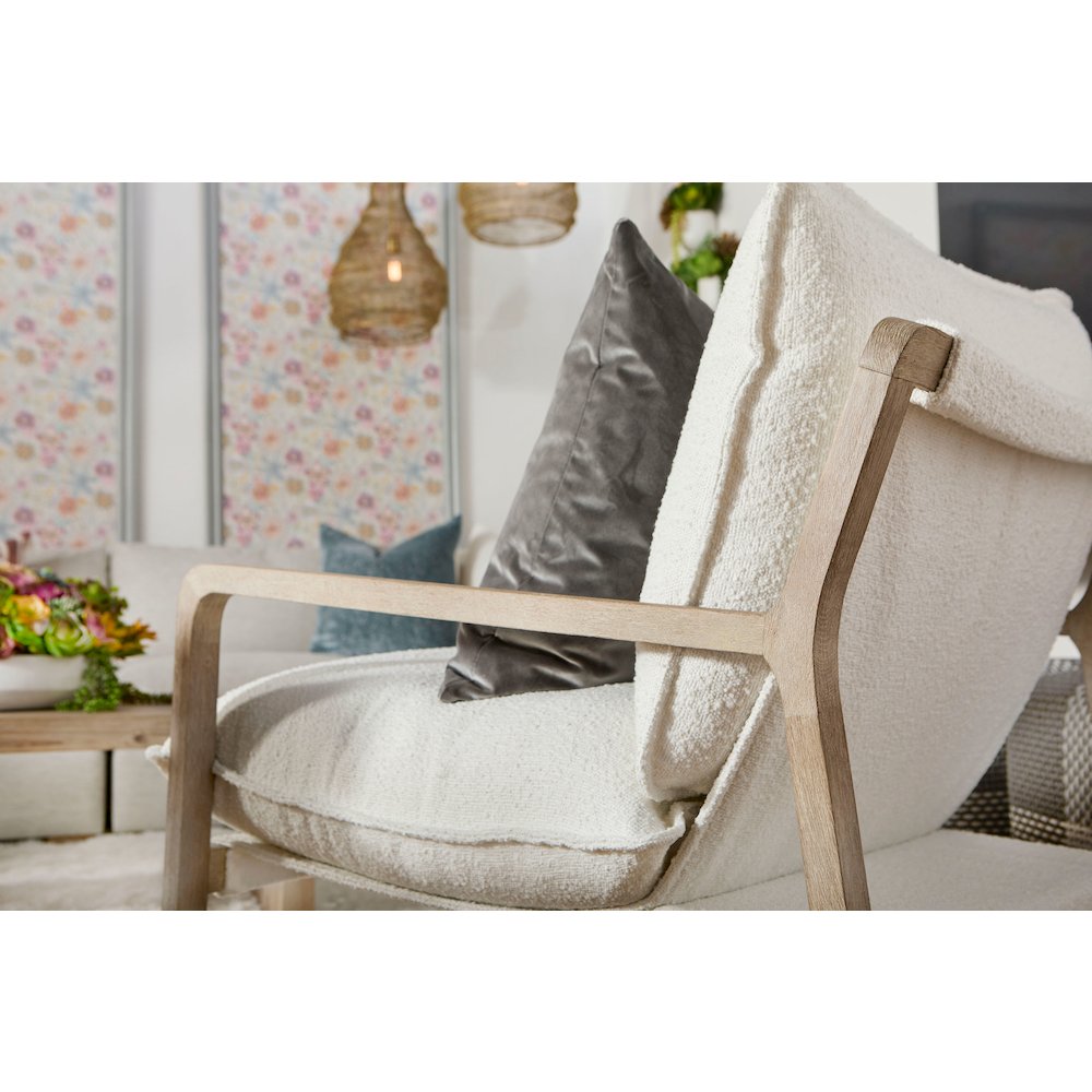 Stitch & Hand - Dining & Bedroom Transitional Hamlin Club Chair. Picture 12