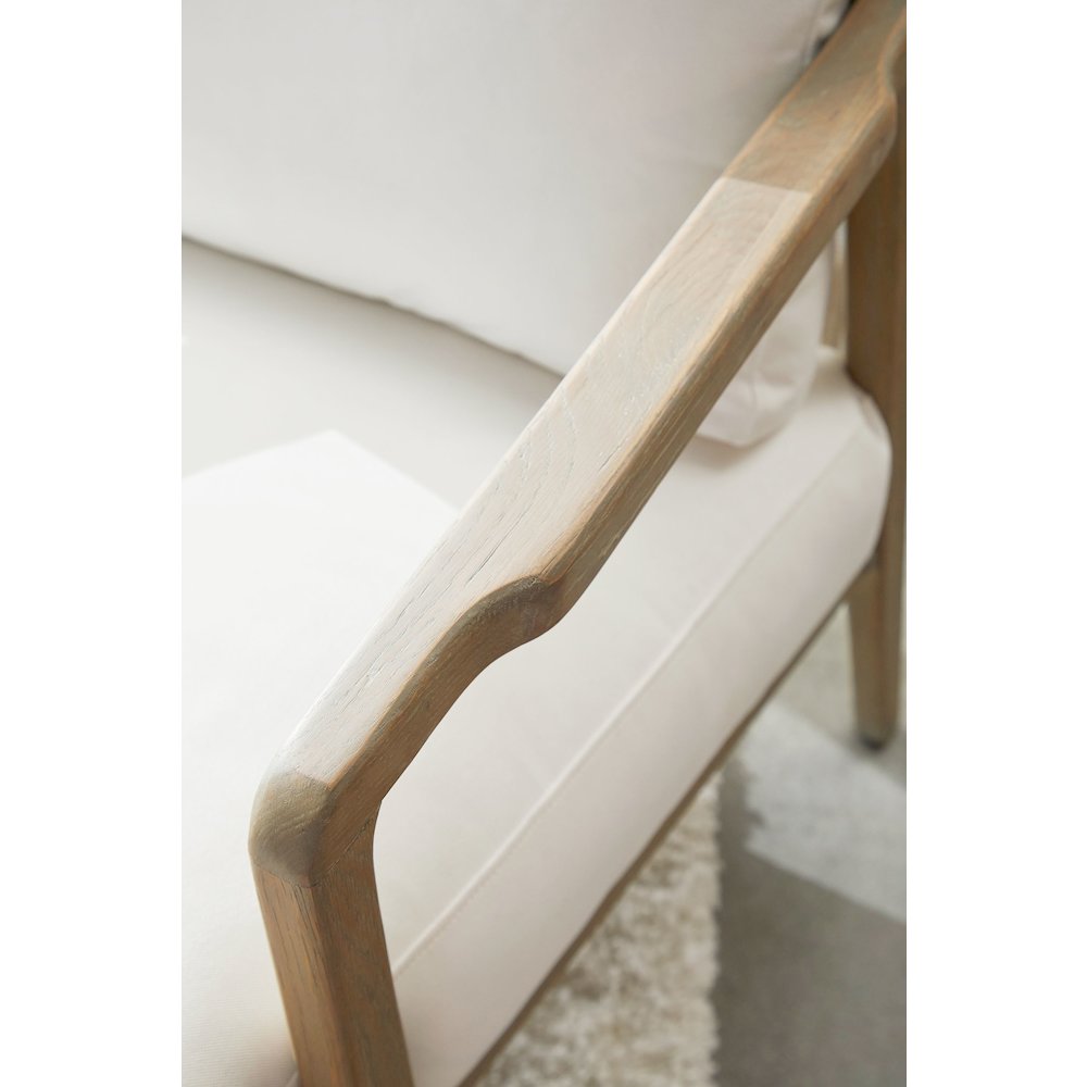 Bella Antique Transitional Harbor Club Chair. Picture 9