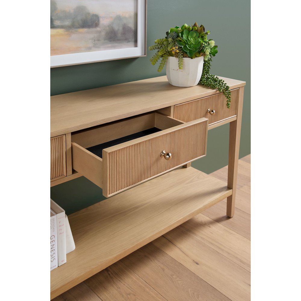 Bronze Bay Transitional Highland 3-Drawer Console Table. Picture 11