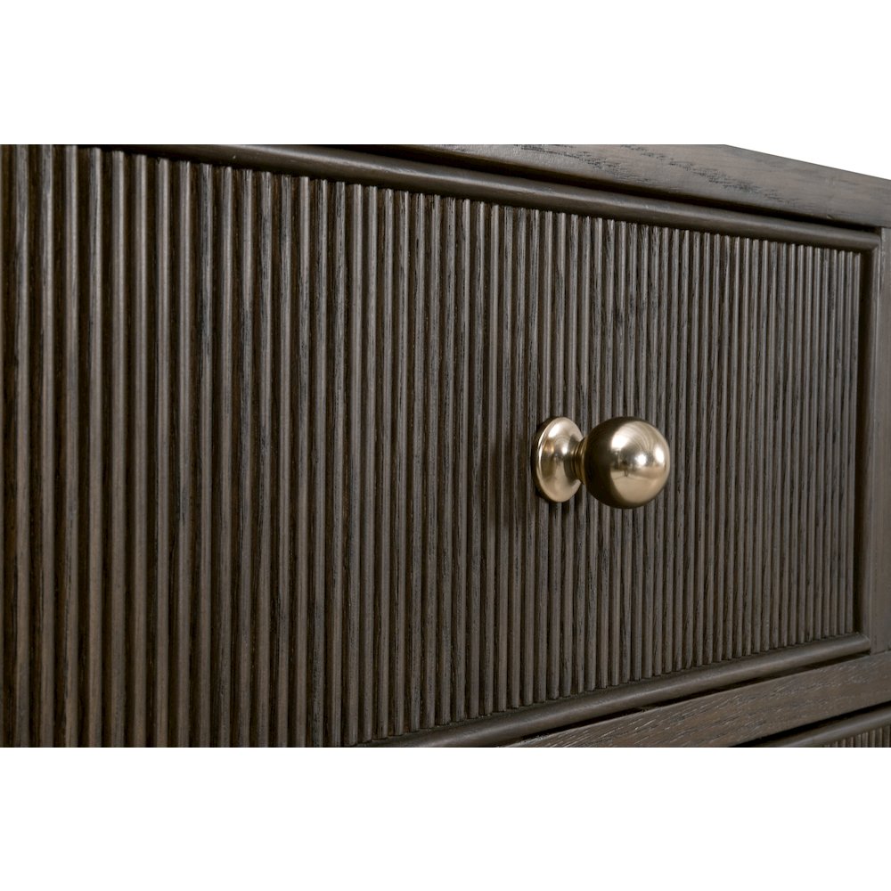 Bronze Bay Transitional Highland 8-Drawer Double Dresser. Picture 9