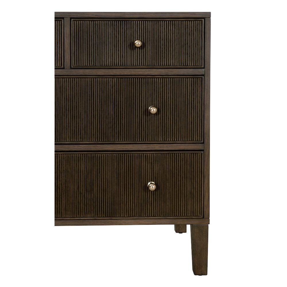 Bronze Bay Transitional Highland 8-Drawer Double Dresser. Picture 10