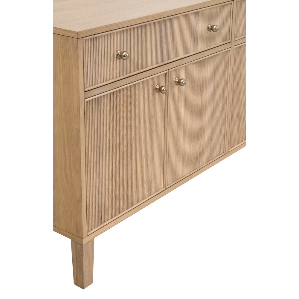 Bronze Bay Transitional Highland Media Sideboard. Picture 11