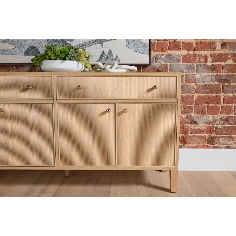 Bronze Bay Transitional Highland Media Sideboard. Picture 17