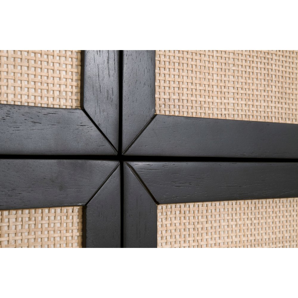 Traditions Transitional Holland 6-Drawer Double Dresser. Picture 8