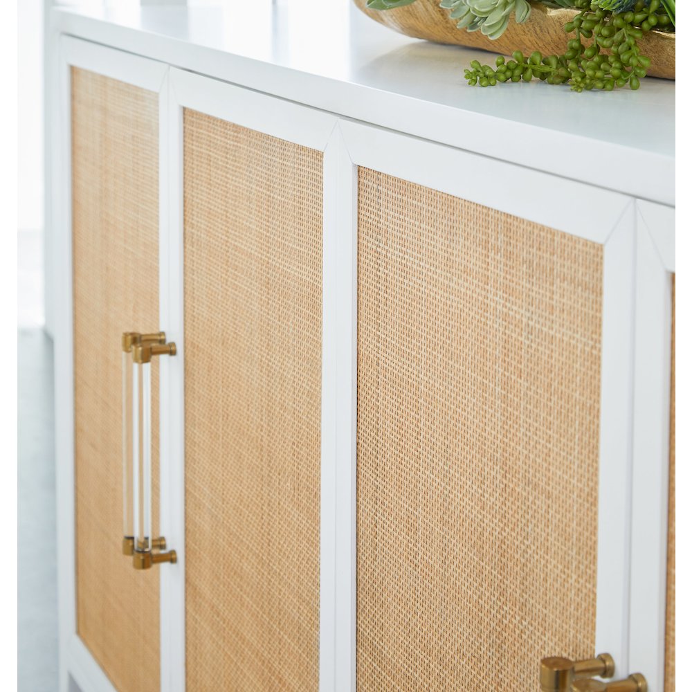 Traditions Transitional Holland Media Sideboard. Picture 9