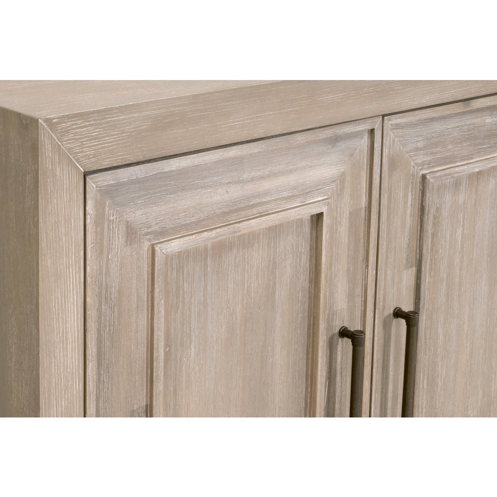 Traditions Transitional Hunter Media Sideboard. Picture 8